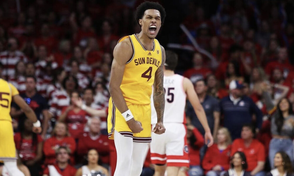 Desmond Cambridge celebrates during the game against Arizona.