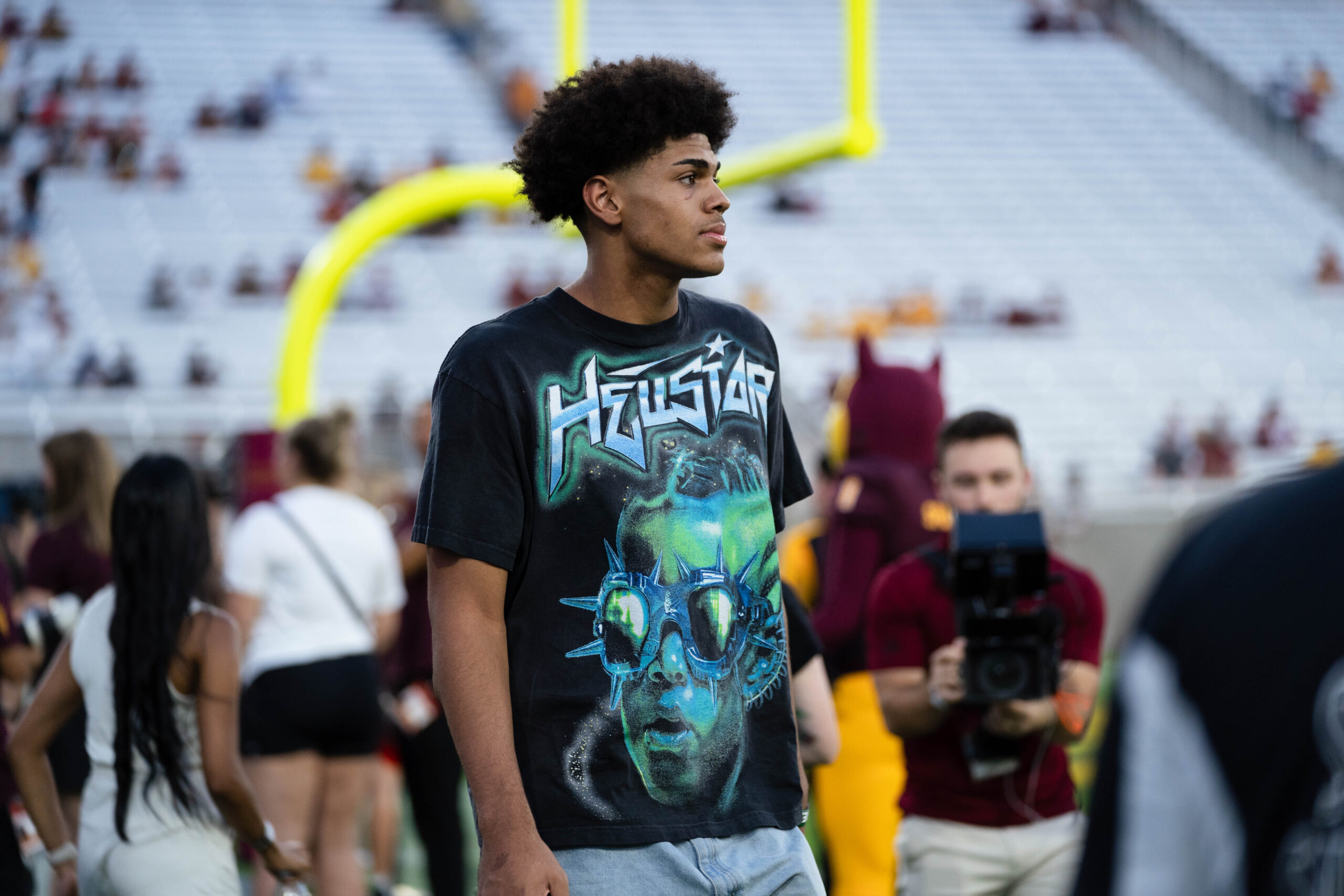 Five-star Koa Peat on the sidelines for ASU's football game