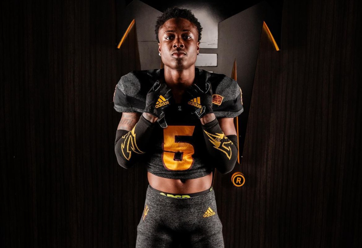 Arizona State football gained a pledge from Javan Robinson.