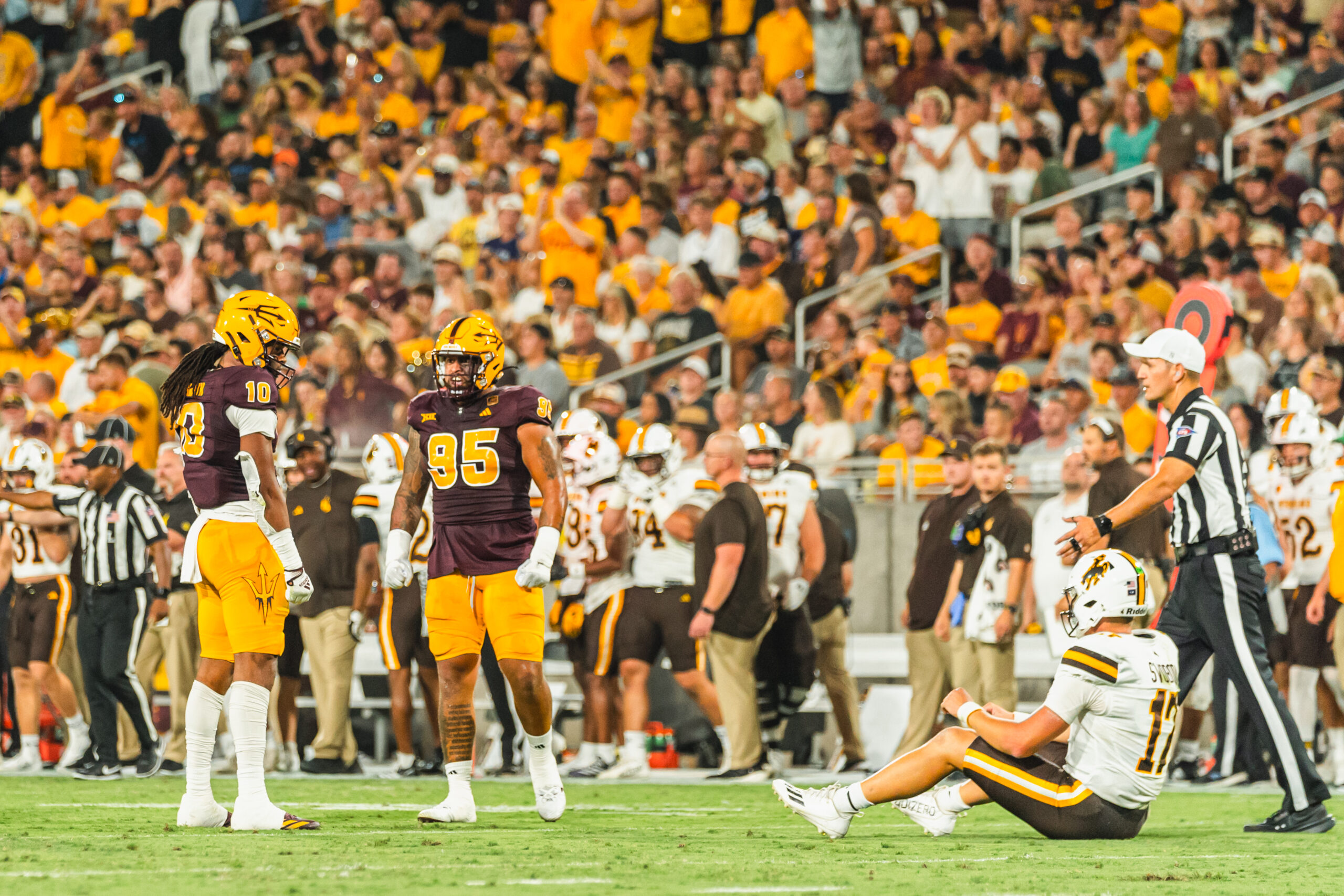 The Arizona State defense looks to get prepared for Mississippi State.