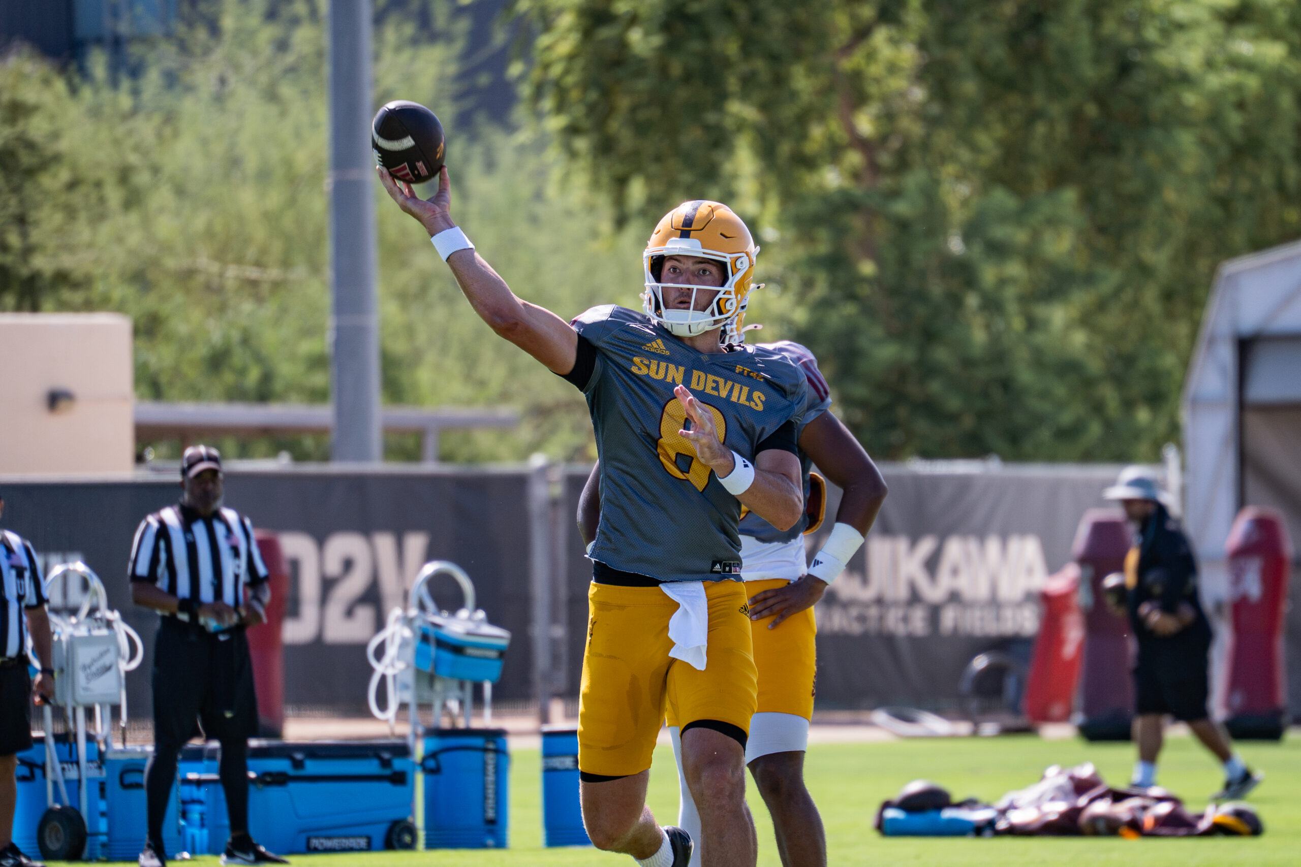 Cutter Boley throws a pass at the Kajikawa Practice Fields on August 18, 2026